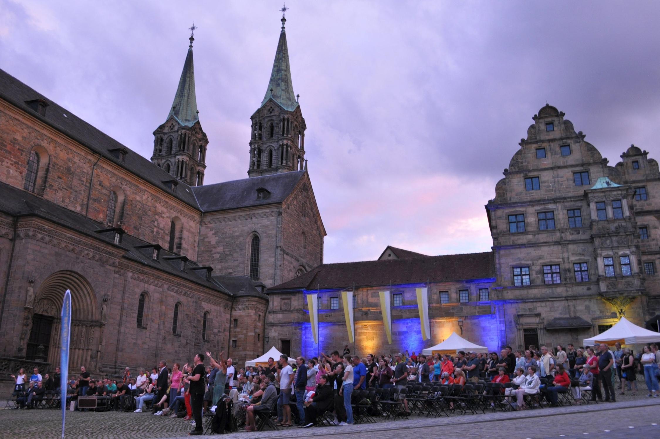 Praisenight Domplatz 2024 Fotostrecke